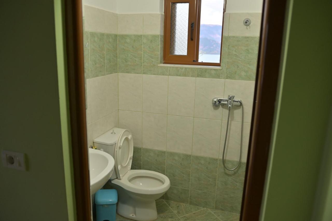 Mana Apartments Ксамил Стая снимка
