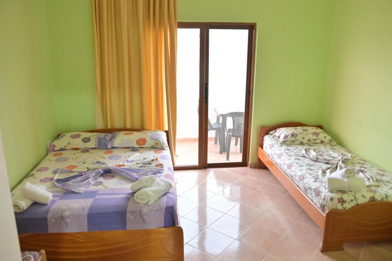 Mana Apartments Ксамил Екстериор снимка