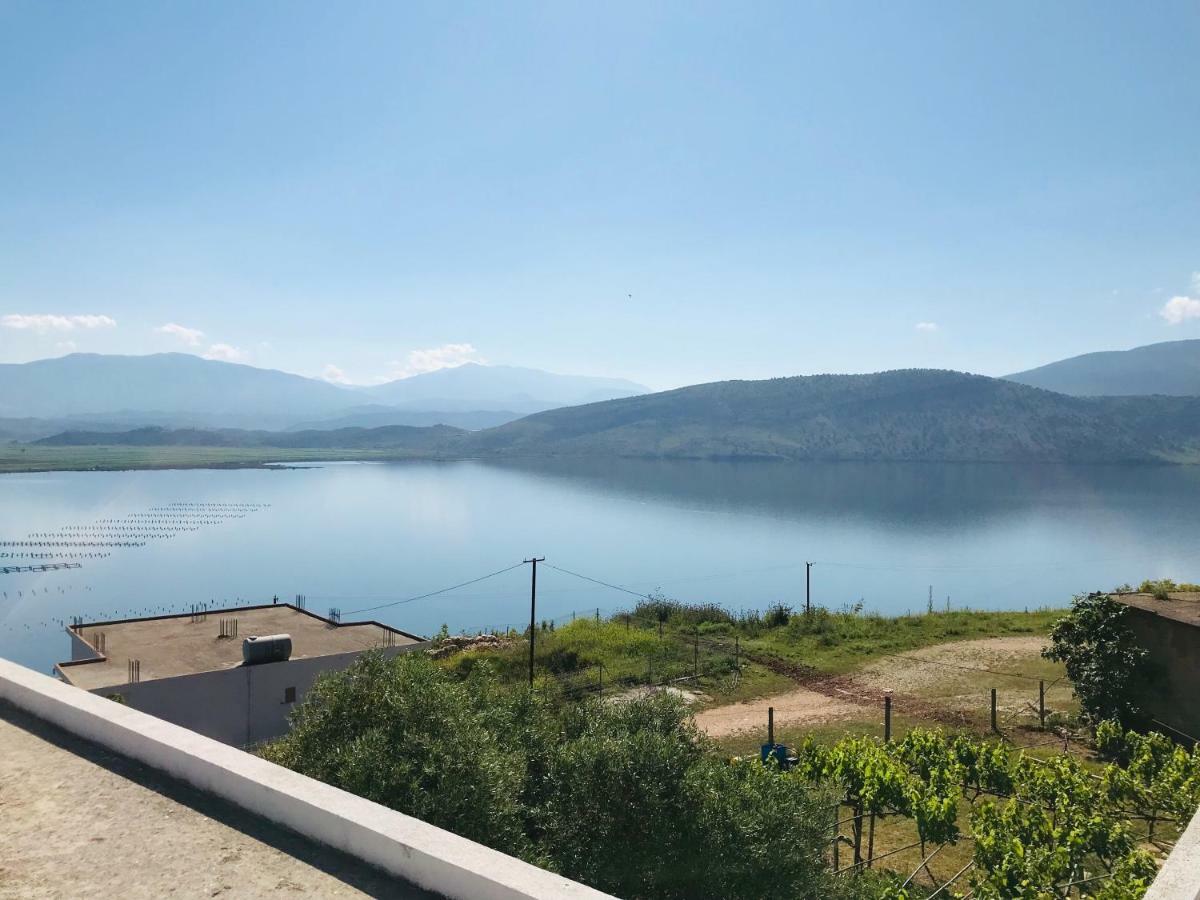 Mana Apartments Ксамил Екстериор снимка